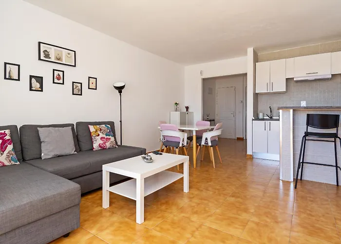 Casa Ayram With Private Terrace & Pool Next To Apartman Costa Teguise