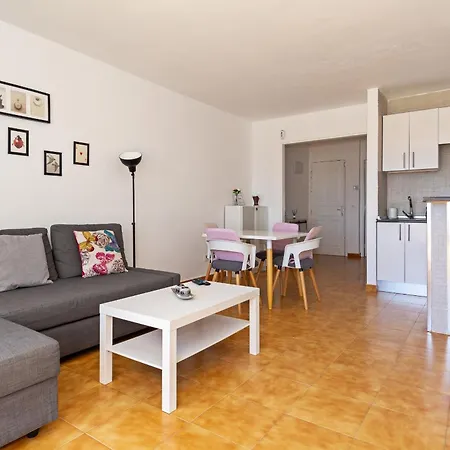Casa Ayram With Private Terrace & Pool Next To Apartment Costa Teguise