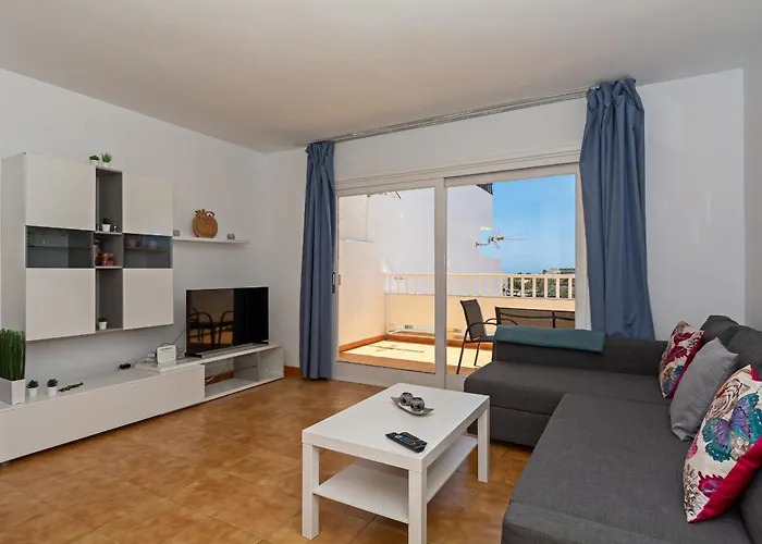 Casa Ayram With Private Terrace & Pool Next To アパート *