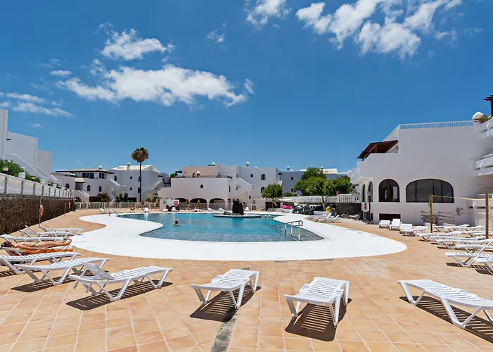 Casa Ayram With Private Terrace & Pool Next To